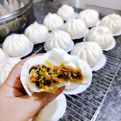 Bánh bao trắng chay nhân rau nấm