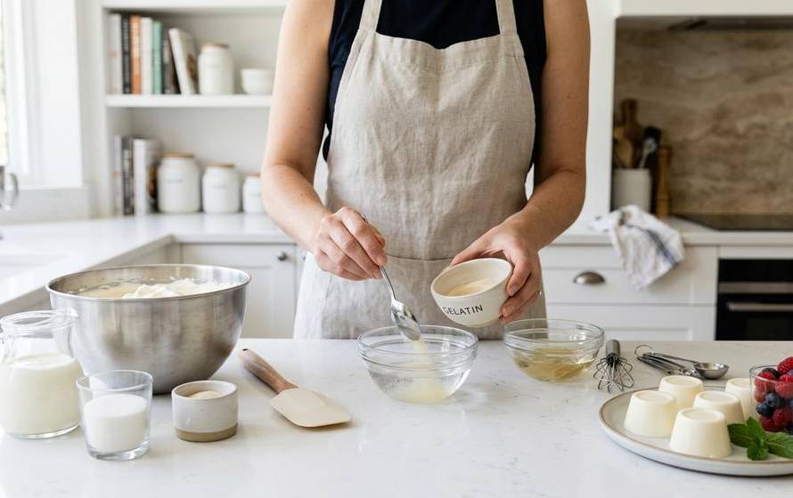 Bột gelatin là gì? Cách dùng đúng để bánh mịn, đứng form