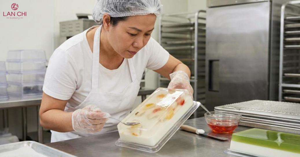 Kiểm tra độ đông, độ dai, chảy nước và tách lớp.